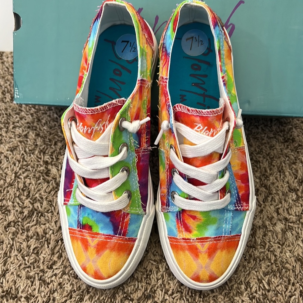 Used - Picture 2 of 5